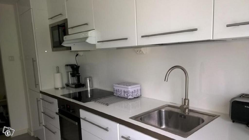 City Apartment Snellmaninkatu 22 A, Yksityinen Pistokkeellinen Paikoitus Sisaeltyy Hintaan Kuopio Habitación foto