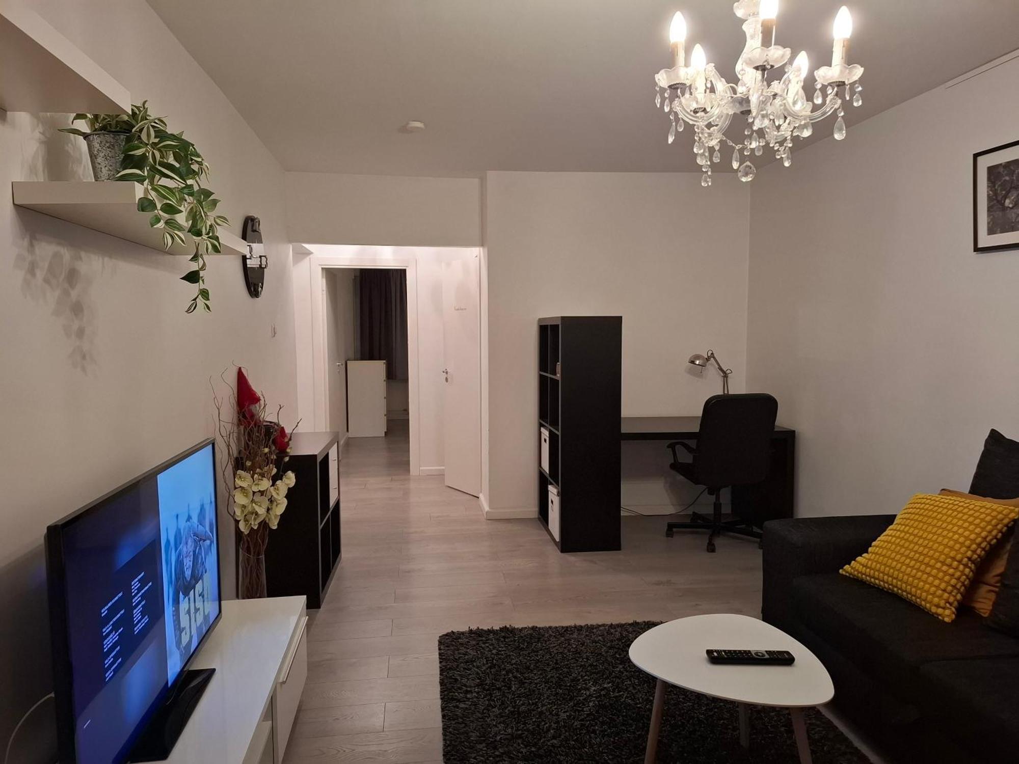 City Apartment Snellmaninkatu 22 A, Yksityinen Pistokkeellinen Paikoitus Sisaeltyy Hintaan Kuopio Exterior foto